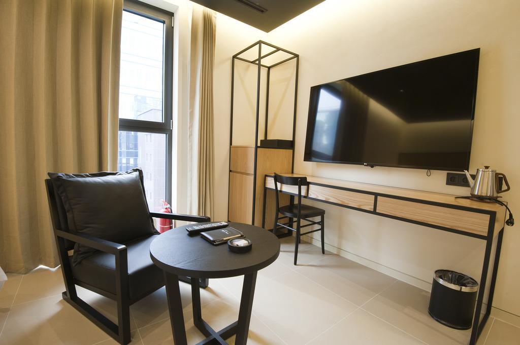 Hotel The Artist Yeoksam Сеул Екстер'єр фото