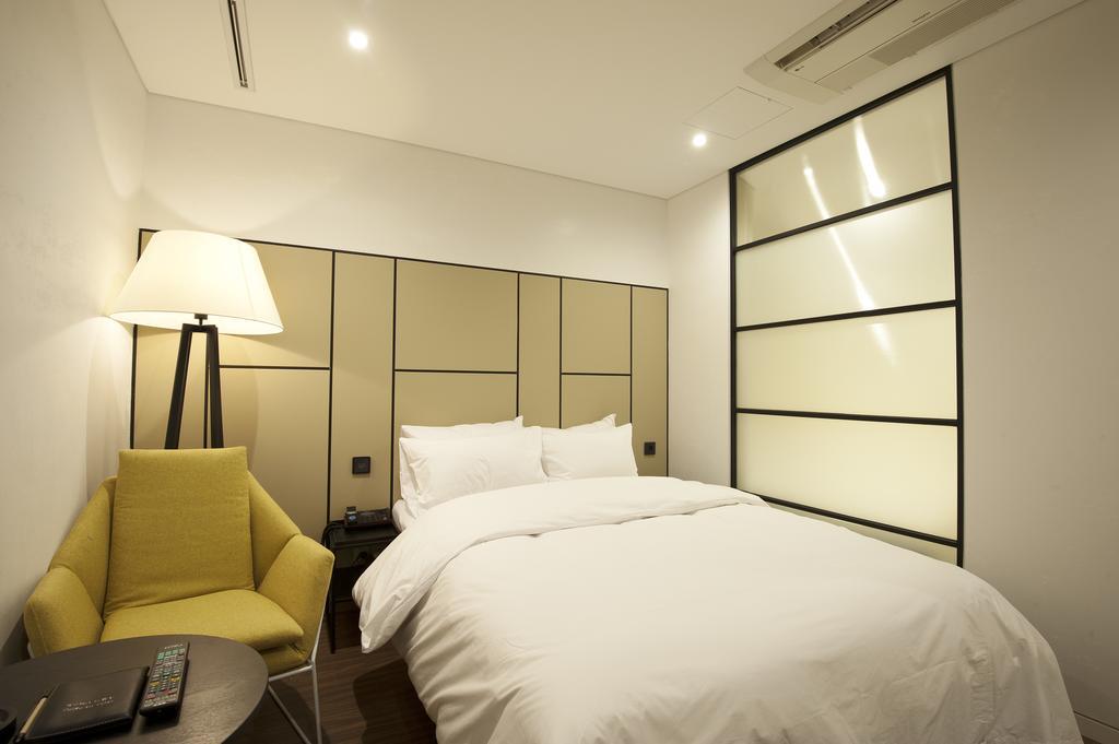 Hotel The Artist Yeoksam Сеул Екстер'єр фото