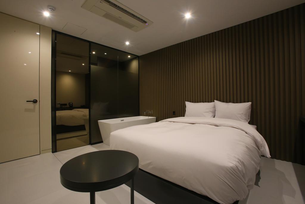Hotel The Artist Yeoksam Сеул Екстер'єр фото