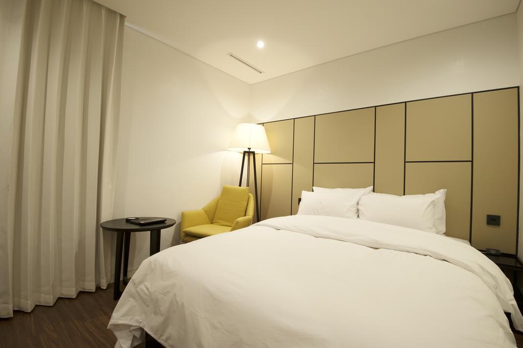 Hotel The Artist Yeoksam Сеул Екстер'єр фото